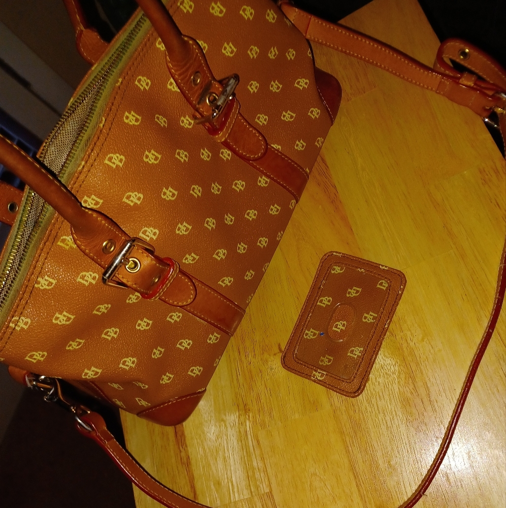 Dooney & Bourke pecan tan bag & ID case